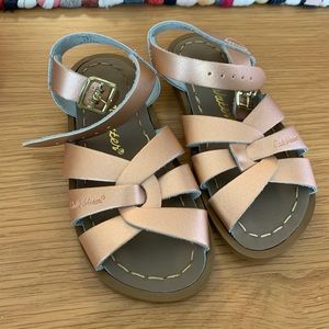 Saltwater sandals